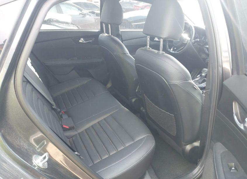 Photo 8 of 2023 Kia Forte GT-LINE (VIN 3KPF54AD8PE513440)