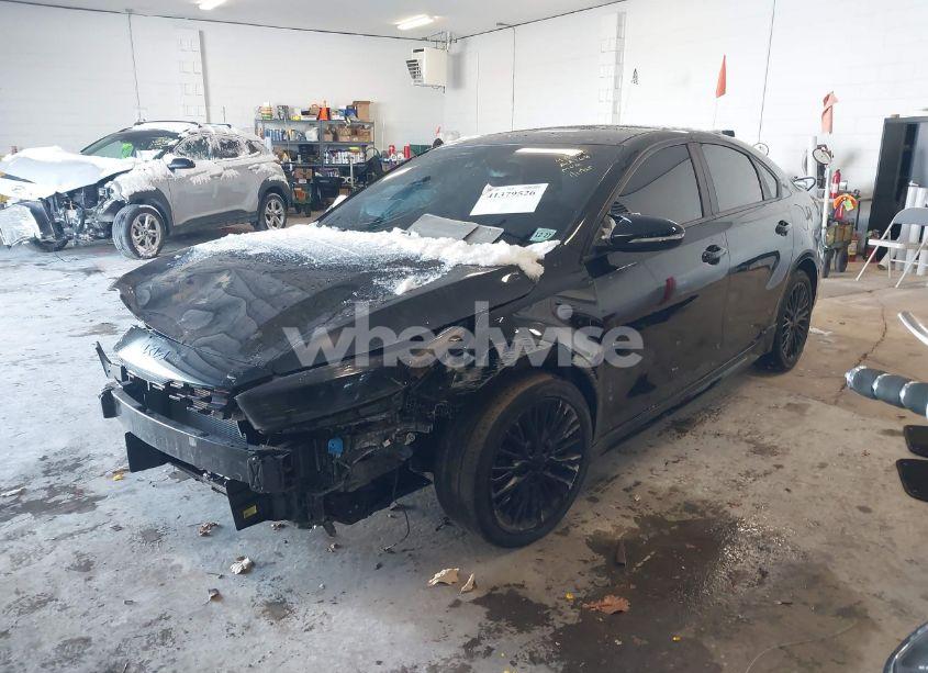 Photo 2 of 2023 Kia Forte GT-LINE (VIN 3KPF54AD8PE546938)