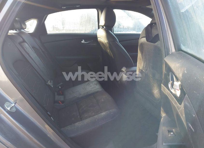 Photo 8 of 2023 Kia Forte GT-LINE (VIN 3KPF54AD8PE636378)