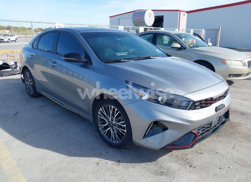 2023 Kia Forte GT-LINE (VIN 3KPF54AD8PE664424) main photo