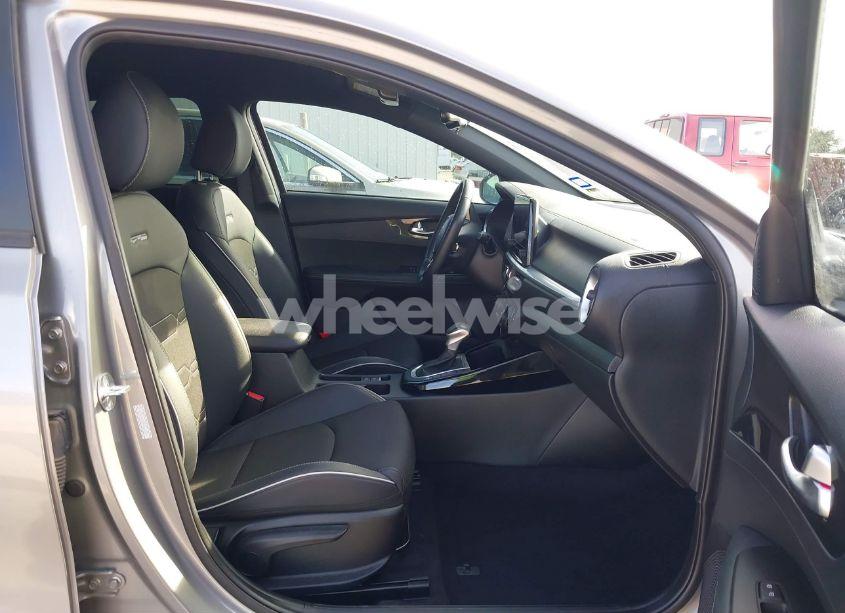 Photo 5 of 2023 Kia Forte GT-LINE (VIN 3KPF54AD8PE664424)