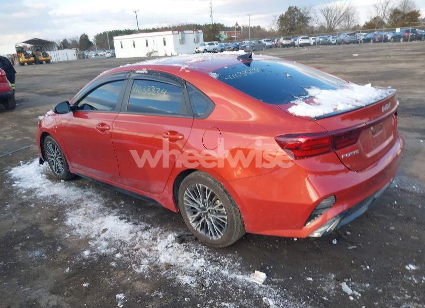 Photo 3 of 2024 Kia Forte GT-LINE (VIN 3KPF54AD8RE701412)