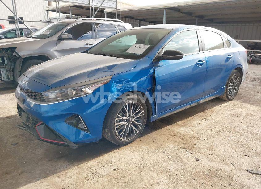 Photo 2 of 2024 Kia Forte GT-LINE (VIN 3KPF54AD8RE702964)