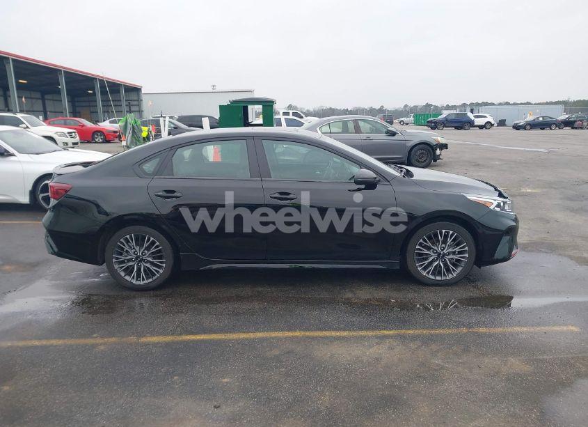 Photo 13 of 2024 Kia Forte GT-LINE (VIN 3KPF54AD8RE721479)