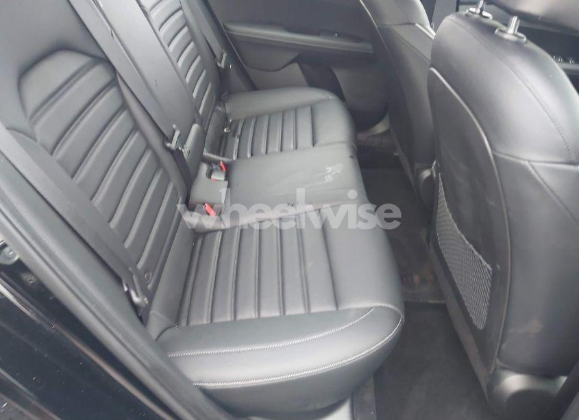 Photo 8 of 2024 Kia Forte GT-LINE (VIN 3KPF54AD8RE721479)