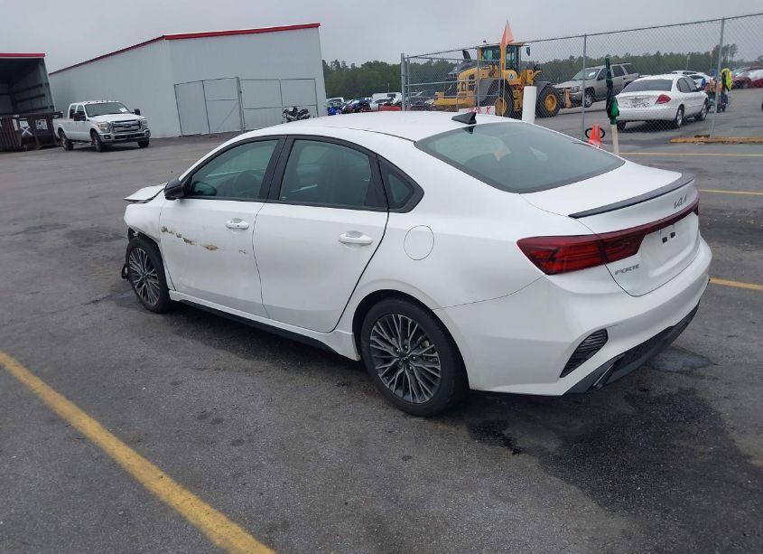 Photo 3 of 2024 Kia Forte GT-LINE (VIN 3KPF54AD8RE737732)