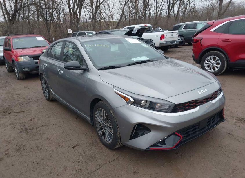 2024 Kia Forte GT-LINE (VIN 3KPF54AD8RE809027) main photo