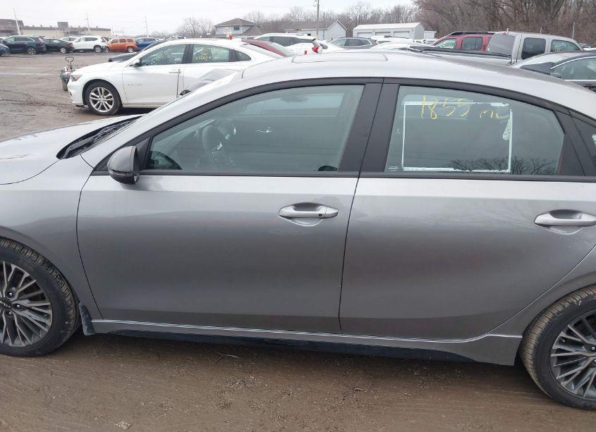 Photo 15 of 2024 Kia Forte GT-LINE (VIN 3KPF54AD8RE809027)