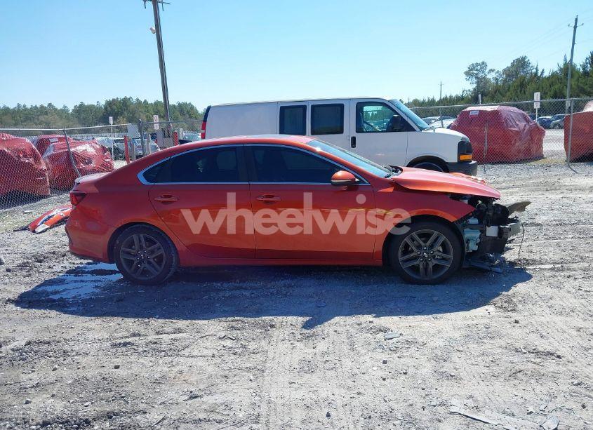 Photo 13 of 2019 Kia Forte EX (VIN 3KPF54AD9KE068134)