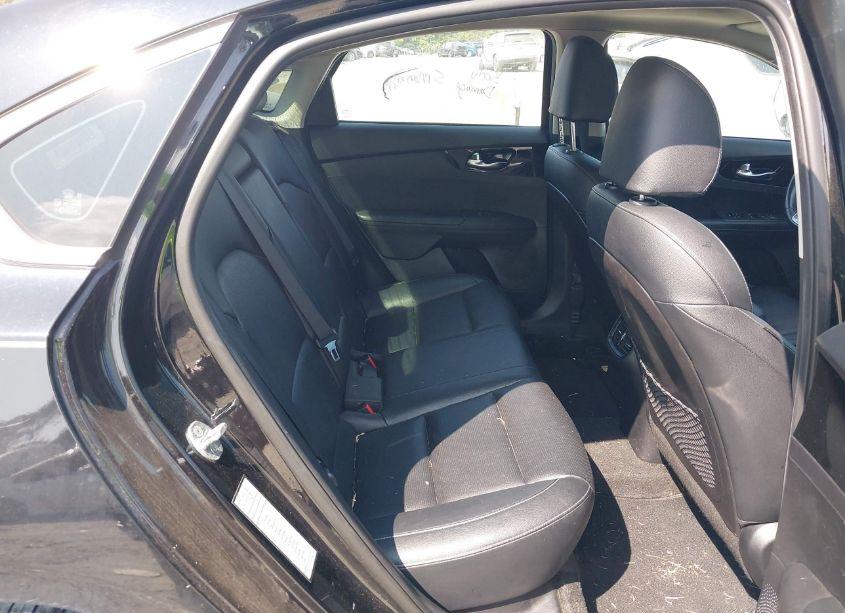 Photo 8 of 2021 Kia Forte EX (VIN 3KPF54AD9ME282754)