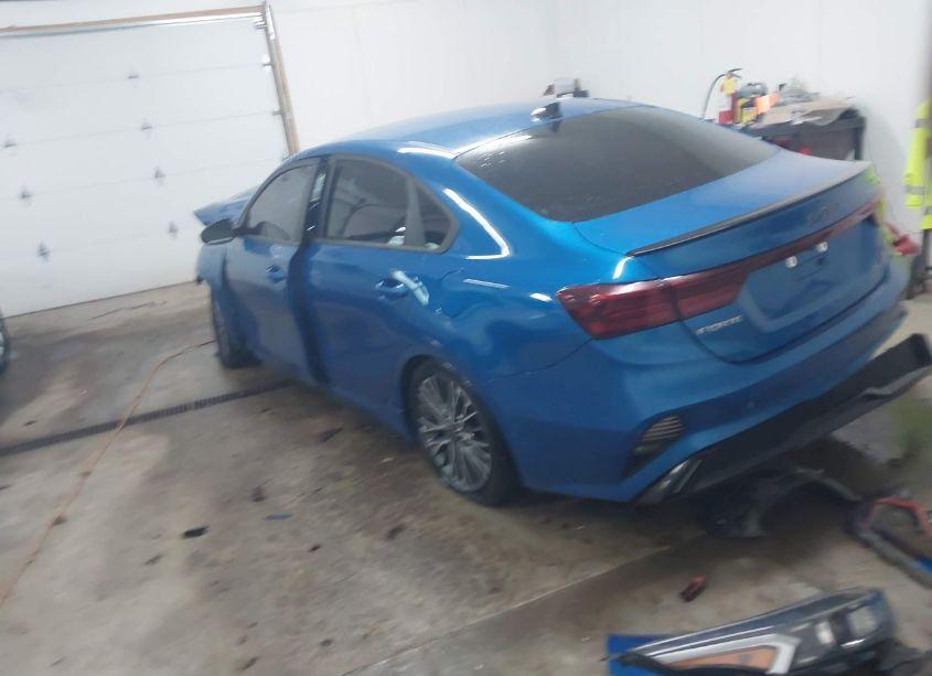 Photo 3 of 2022 Kia Forte GT-LINE (VIN 3KPF54AD9NE449566)