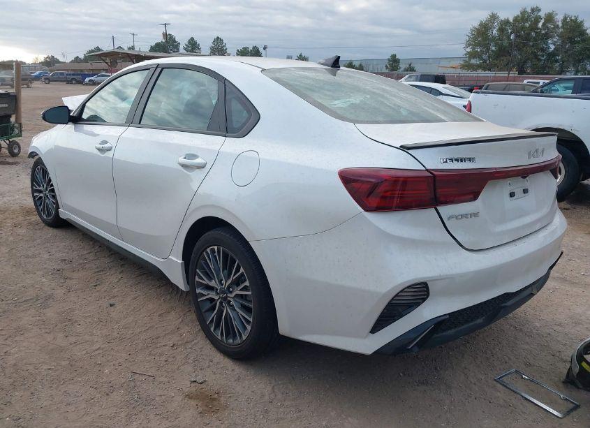 Photo 3 of 2023 Kia Forte GT-LINE (VIN 3KPF54AD9PE615619)