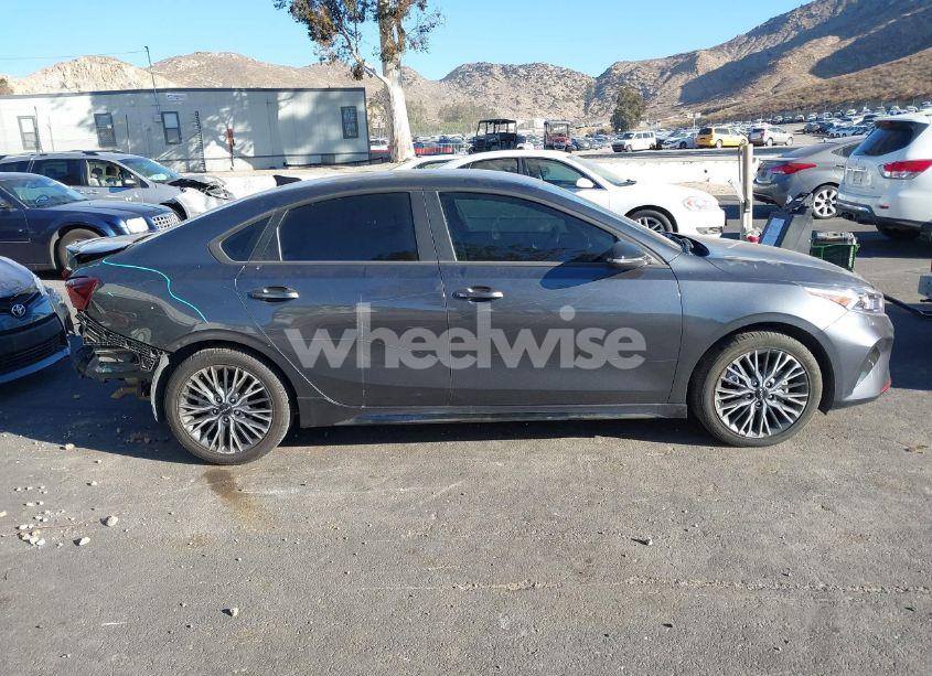 Photo 13 of 2023 Kia Forte GT-LINE (VIN 3KPF54AD9PE622439)