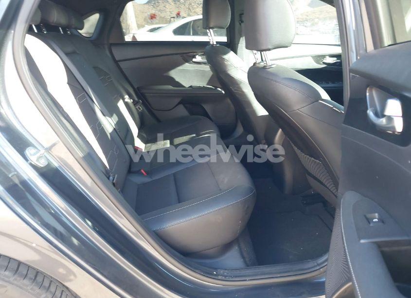 Photo 8 of 2023 Kia Forte GT-LINE (VIN 3KPF54AD9PE622439)