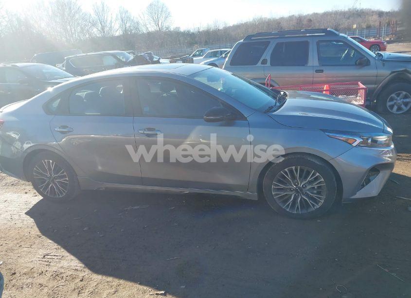 Photo 13 of 2024 Kia Forte GT-LINE (VIN 3KPF54AD9RE690887)