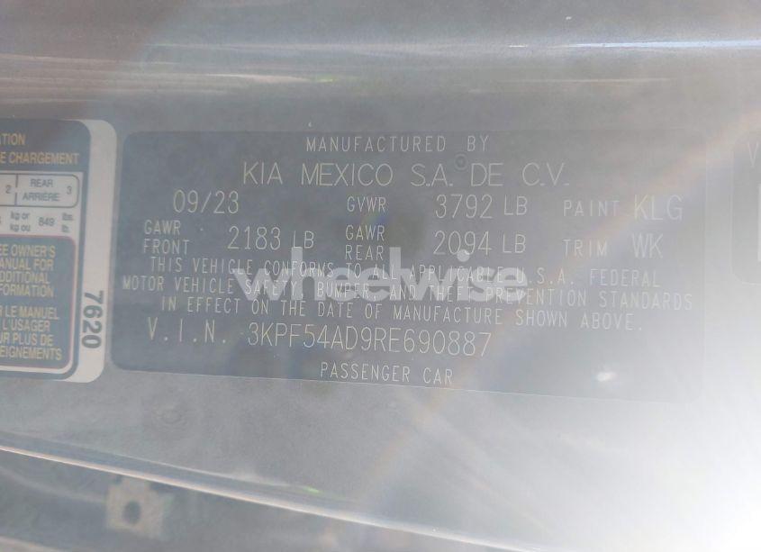 Photo 9 of 2024 Kia Forte GT-LINE (VIN 3KPF54AD9RE690887)