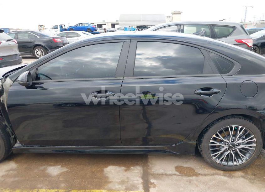 Photo 15 of 2024 Kia Forte GT-LINE (VIN 3KPF54AD9RE732846)