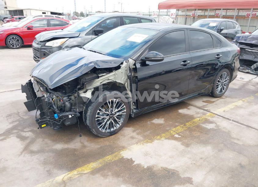 Photo 2 of 2024 Kia Forte GT-LINE (VIN 3KPF54AD9RE732846)