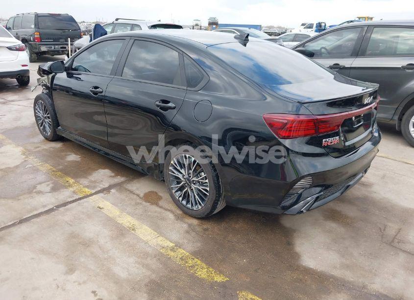 Photo 3 of 2024 Kia Forte GT-LINE (VIN 3KPF54AD9RE732846)