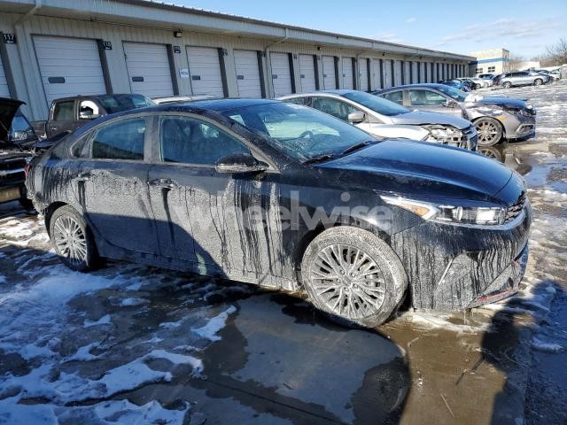 Photo 9 of 2024 KIA FORTE GT LINE (VIN 3KPF54AD9RE756662)