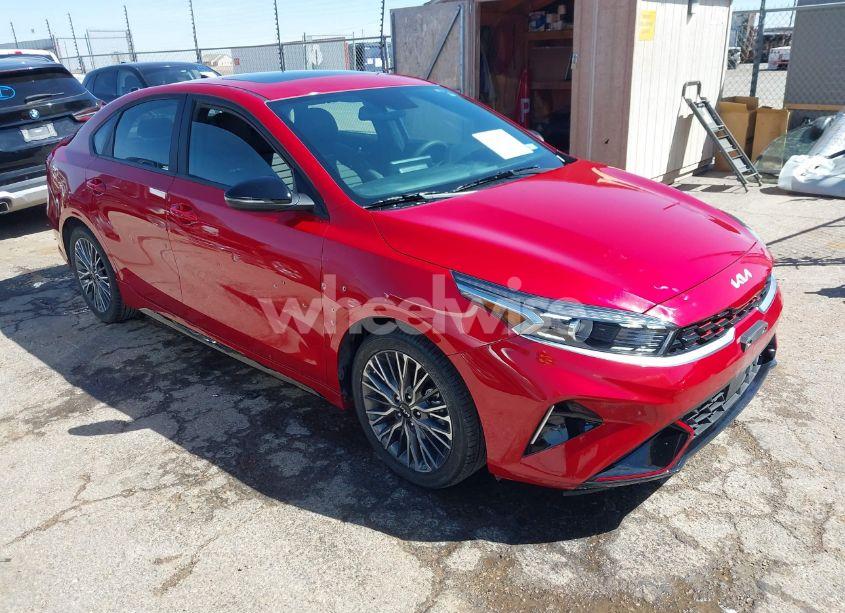 2024 Kia Forte GT-LINE (VIN 3KPF54AD9RE762249) main photo