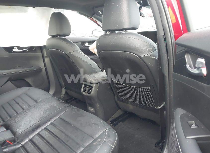 Photo 8 of 2024 Kia Forte GT-LINE (VIN 3KPF54AD9RE777222)