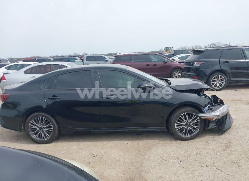 Photo 13 of 2024 Kia Forte GT-LINE (VIN 3KPF54AD9RE820957)