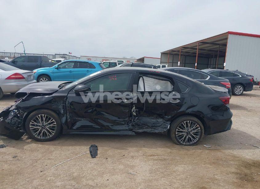 Photo 14 of 2024 Kia Forte GT-LINE (VIN 3KPF54AD9RE820957)