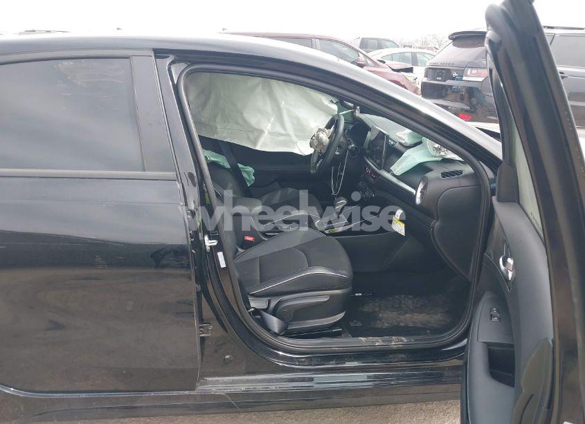 Photo 5 of 2024 Kia Forte GT-LINE (VIN 3KPF54AD9RE820957)