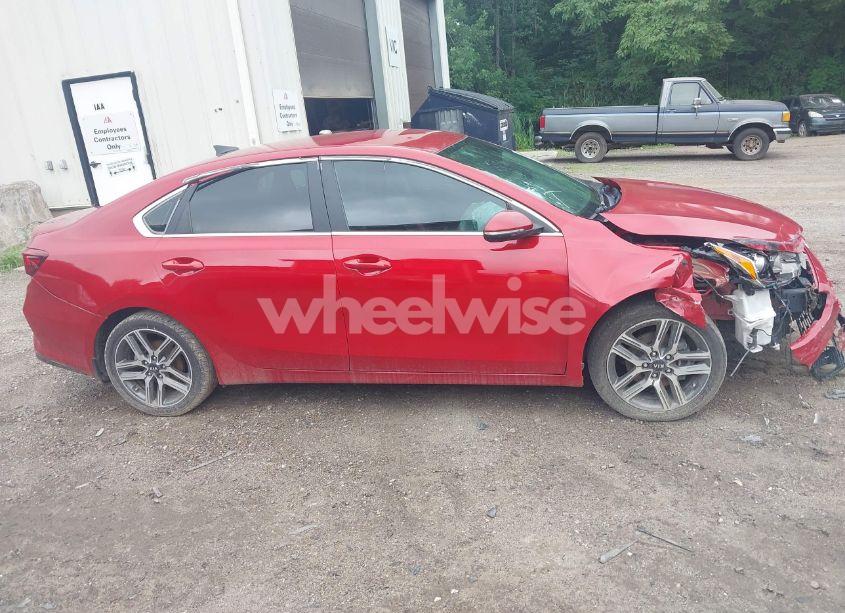 Photo 12 of 2019 Kia Forte EX (VIN 3KPF54ADXKE031531)