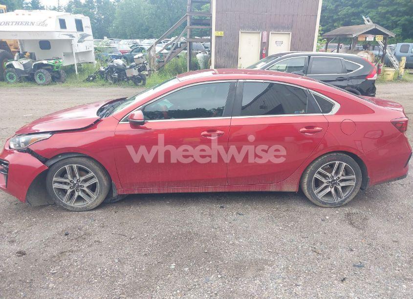 Photo 13 of 2019 Kia Forte EX (VIN 3KPF54ADXKE031531)