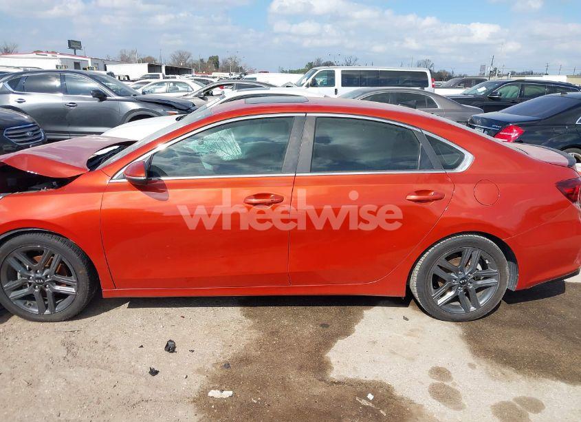 Photo 14 of 2019 Kia Forte EX (VIN 3KPF54ADXKE069261)