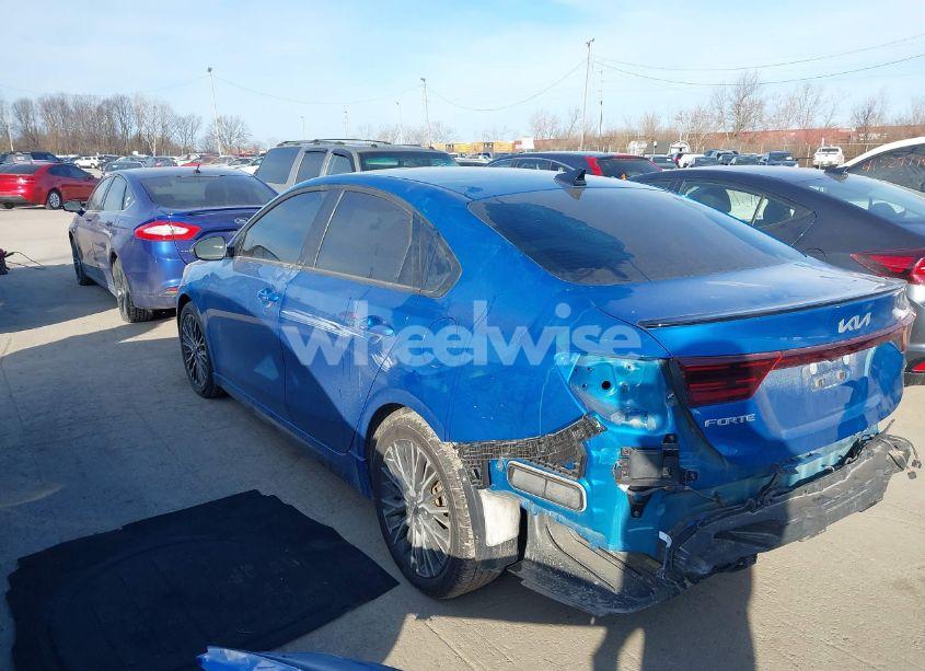 Photo 3 of 2022 Kia Forte GT-LINE (VIN 3KPF54ADXNE422571)