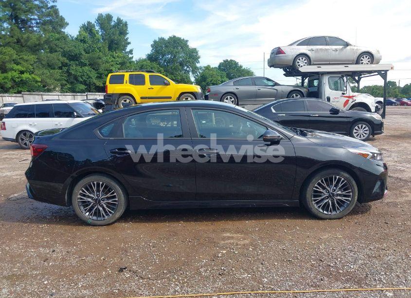 Photo 13 of 2022 Kia Forte GT-LINE (VIN 3KPF54ADXNE478445)