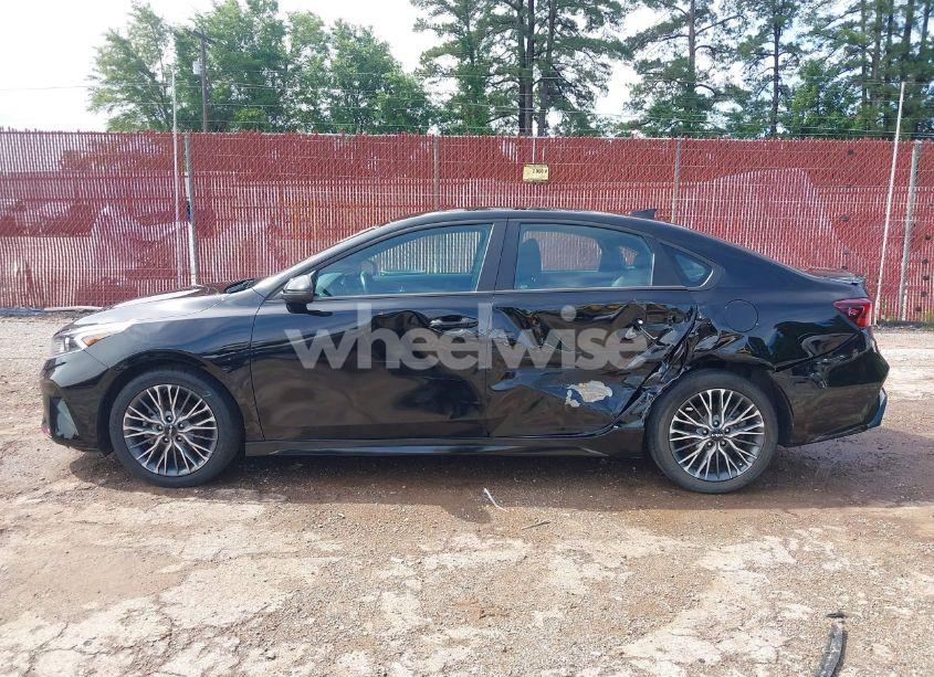 Photo 14 of 2022 Kia Forte GT-LINE (VIN 3KPF54ADXNE478445)