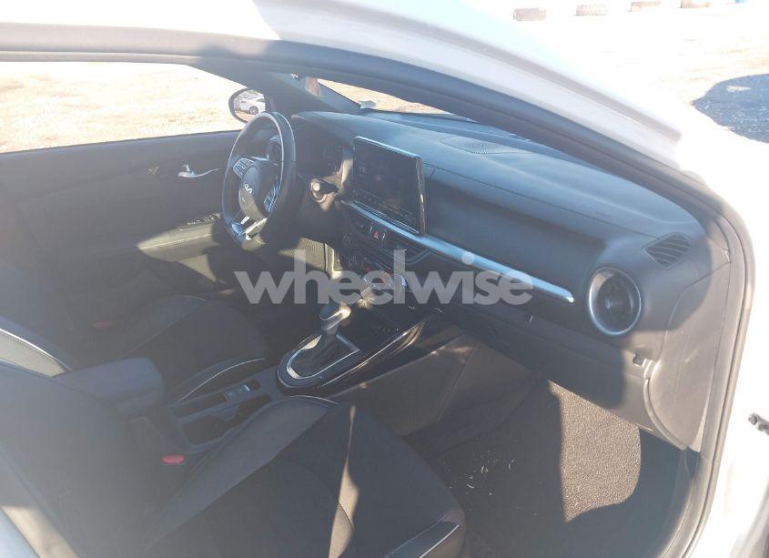 Photo 5 of 2023 Kia Forte GT-LINE (VIN 3KPF54ADXPE524844)