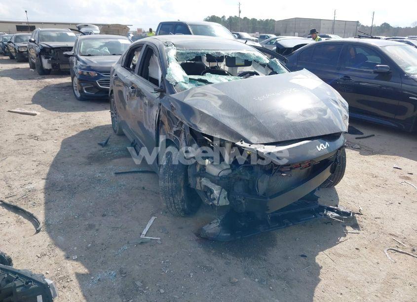 2023 Kia Forte GT-LINE (VIN 3KPF54ADXPE548674) main photo