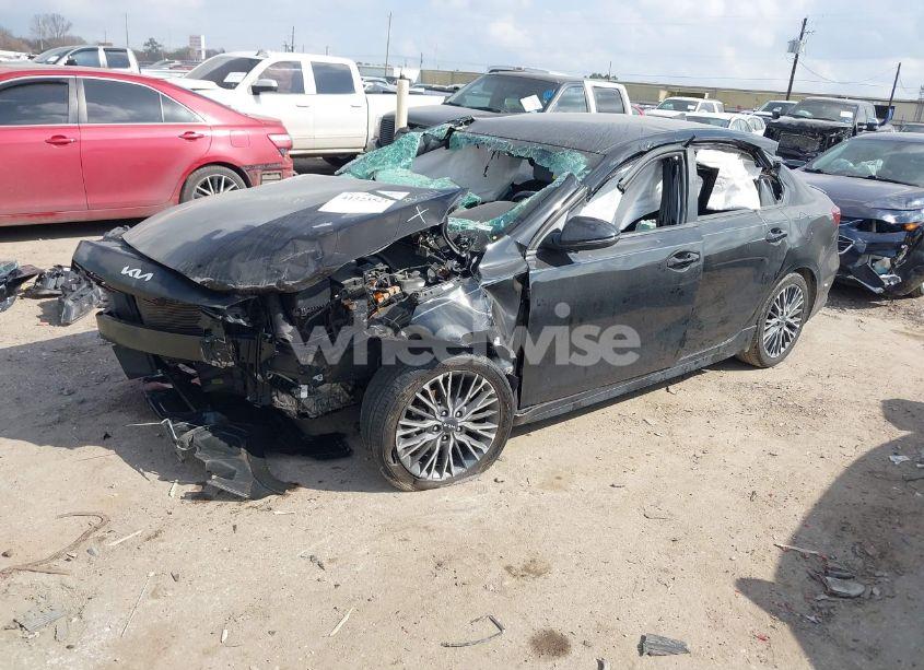 Photo 2 of 2023 Kia Forte GT-LINE (VIN 3KPF54ADXPE548674)