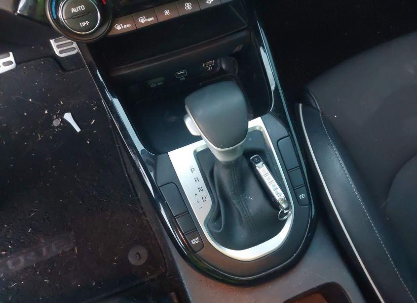 Photo 11 of 2023 Kia Forte GT-LINE (VIN 3KPF54ADXPE555933)