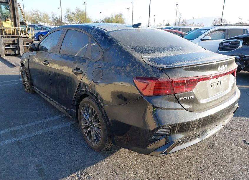 Photo 3 of 2023 Kia Forte GT-LINE (VIN 3KPF54ADXPE555933)