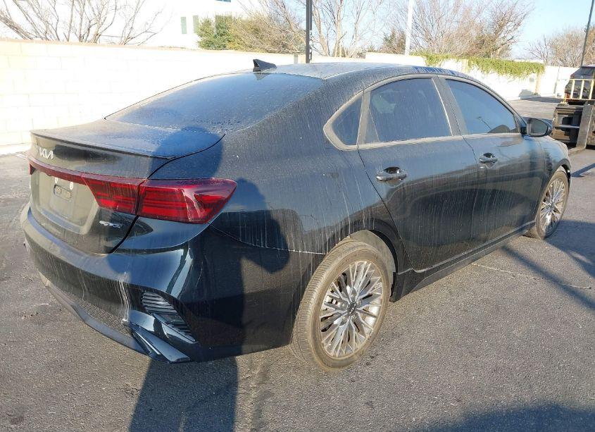 Photo 4 of 2023 Kia Forte GT-LINE (VIN 3KPF54ADXPE555933)