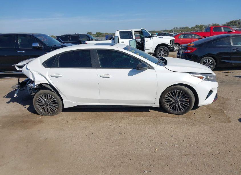 Photo 13 of 2023 Kia Forte GT-LINE (VIN 3KPF54ADXPE599172)