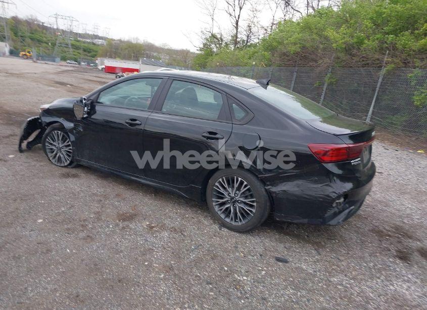 Photo 3 of 2023 Kia Forte GT-LINE (VIN 3KPF54ADXPE627228)