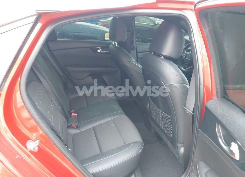 Photo 8 of 2024 Kia Forte GT-LINE (VIN 3KPF54ADXRE698447)