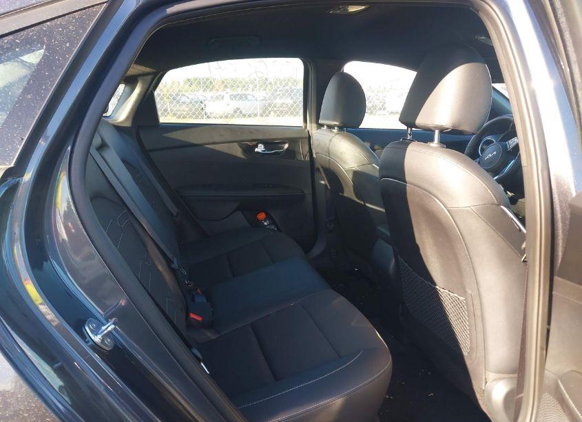 Photo 8 of 2024 Kia Forte GT-LINE (VIN 3KPF54ADXRE745864)