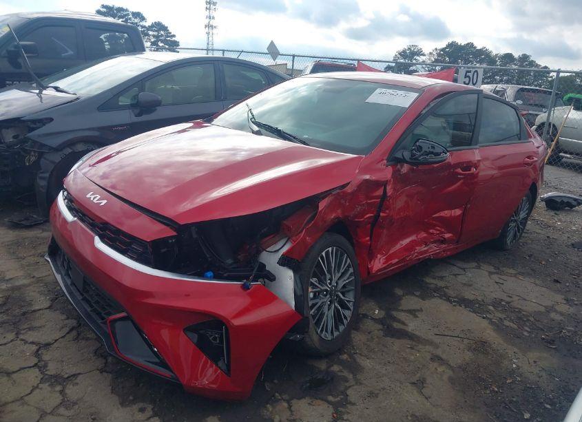 Photo 2 of 2024 Kia Forte GT-LINE (VIN 3KPF54ADXRE778931)