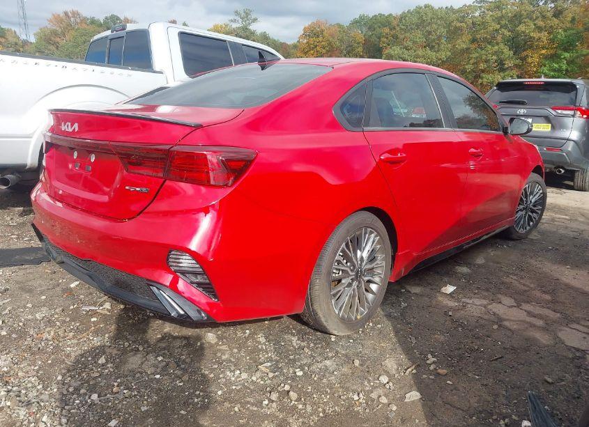 Photo 4 of 2024 Kia Forte GT-LINE (VIN 3KPF54ADXRE778931)