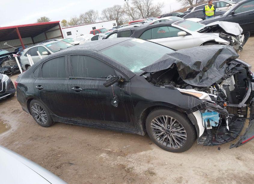 Photo 13 of 2024 Kia Forte GT-LINE (VIN 3KPF54ADXRE794790)