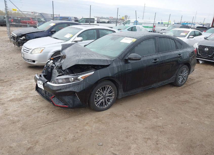 Photo 2 of 2024 Kia Forte GT-LINE (VIN 3KPF54ADXRE794790)