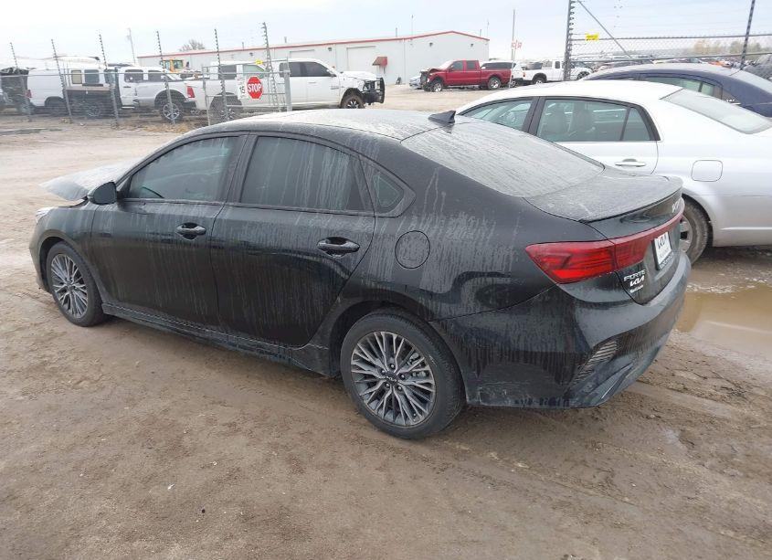 Photo 3 of 2024 Kia Forte GT-LINE (VIN 3KPF54ADXRE794790)